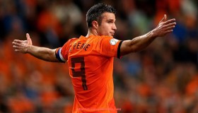 瓜子直播-PES2013中超联赛汉化完整硬盘版体验与球队阵容解析